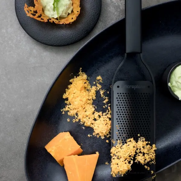 MICROPLANE Black Sheep Serie Feine Reibe