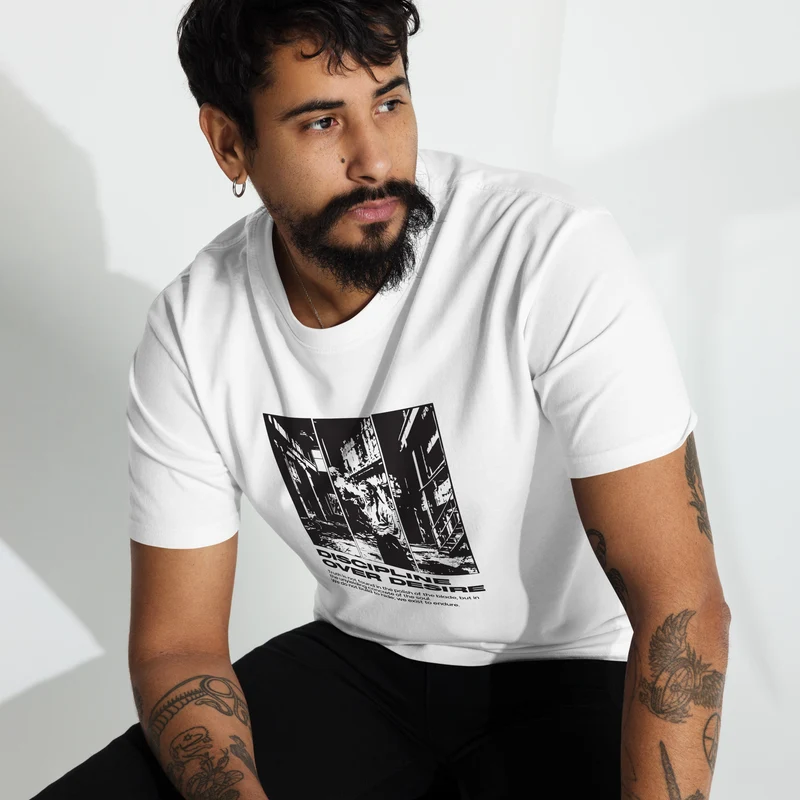 Discipline over Desire Premium Herren-T-Shirt