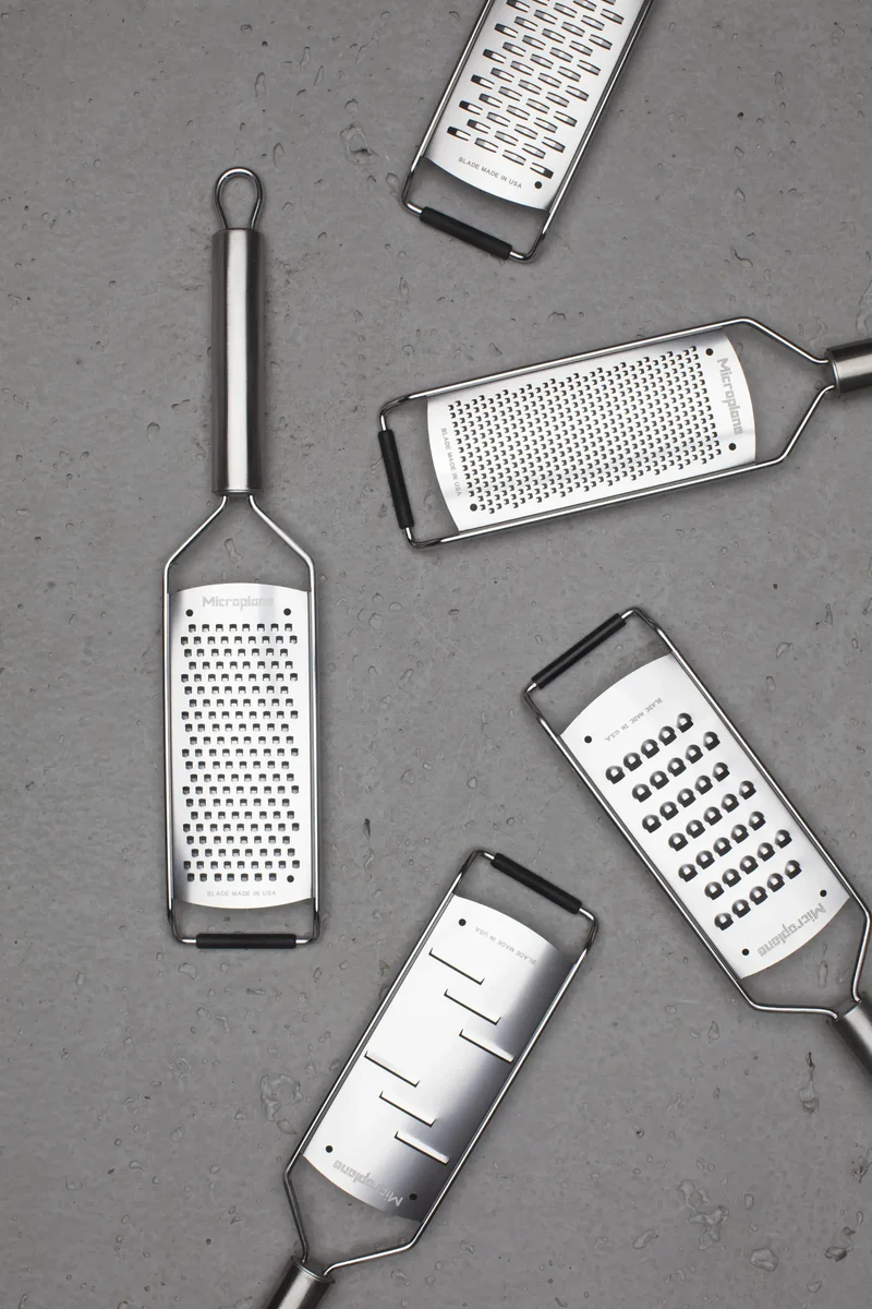 MICROPLANE Professional Serie Sehr Grobe Reibe