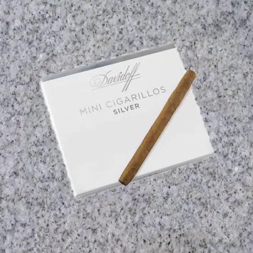 Davidoff of Geneva: MINI CIGARILLOS SILVER (3 1/2" X 20)
