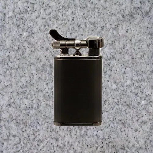 Kiribi Lighter: KABUTO SHORT BLACK NICKEL