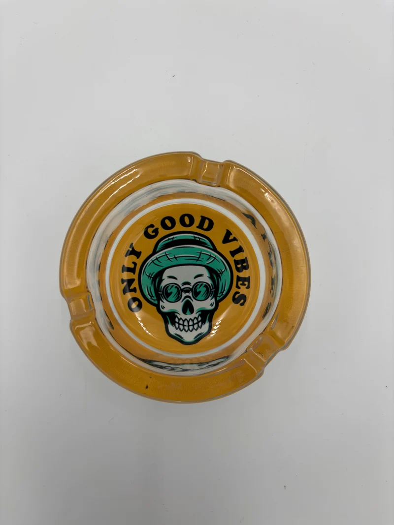 Champ Skull Glas Aschenbecher rund