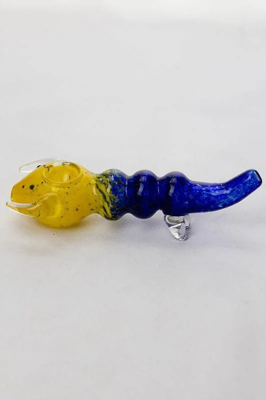Scorpion glass hand pipe