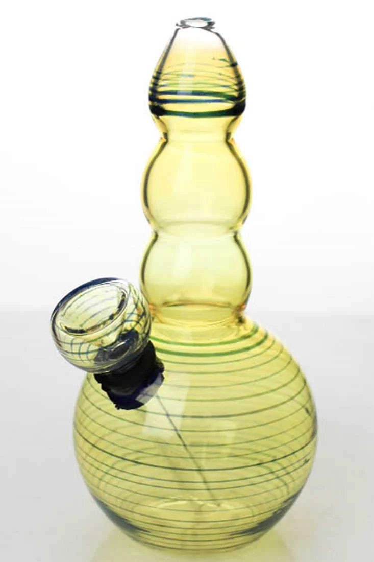 6" changing color glass water bong